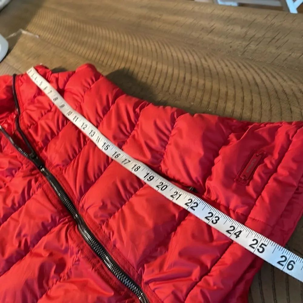 ATHLETA Puffer Vest  - Picture 12 of 13